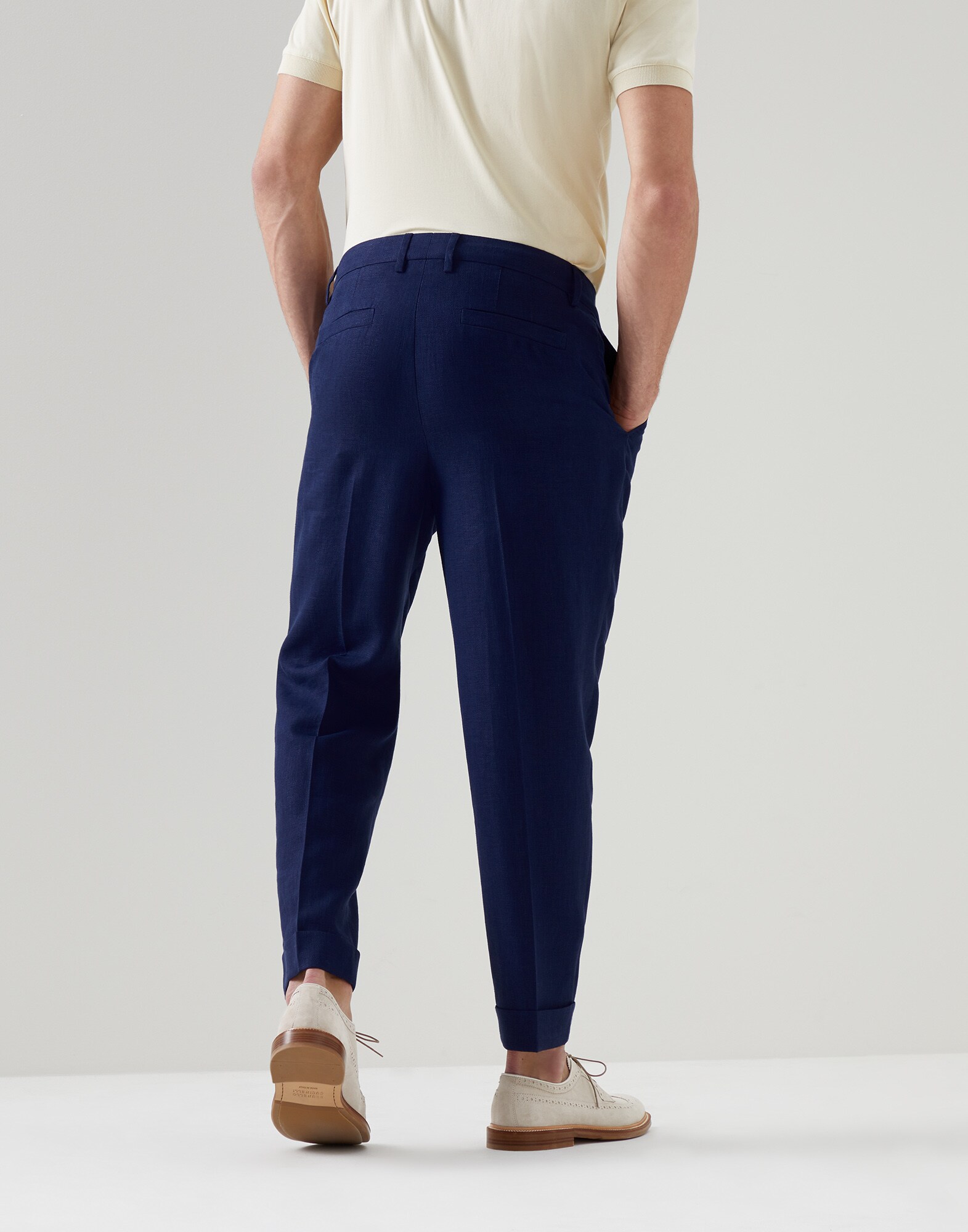 Pleated - Back view