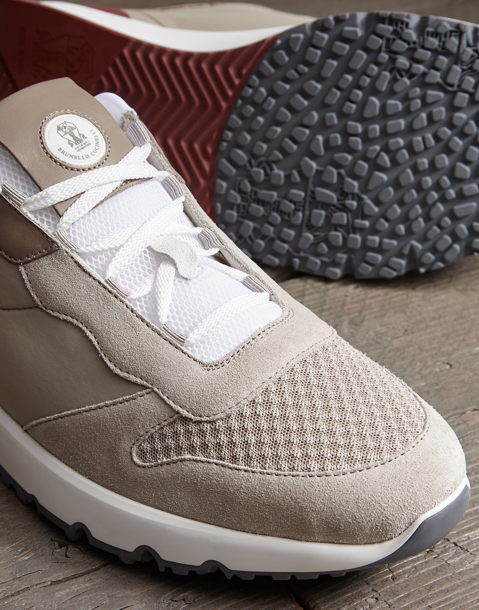 Sneakers - Detail