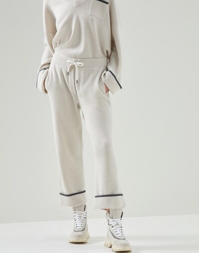 Joggers - Front view