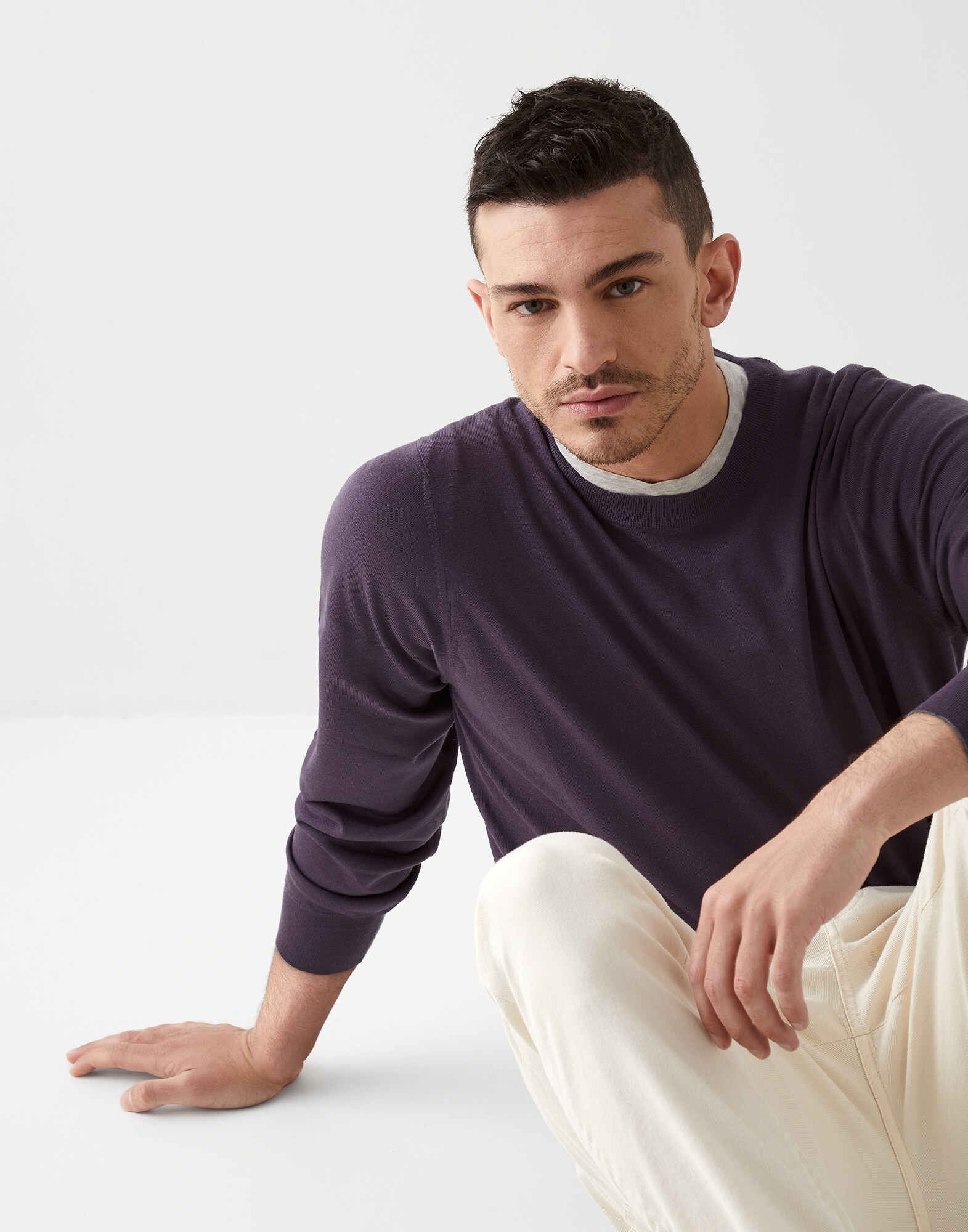 Crewneck - Editorial view