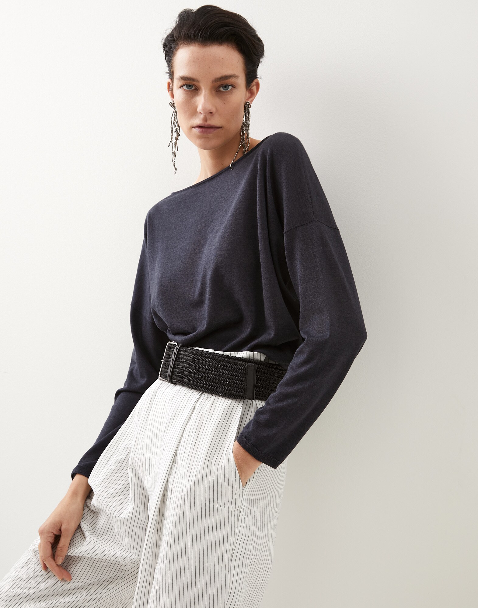 Scoop Neck - Editorial