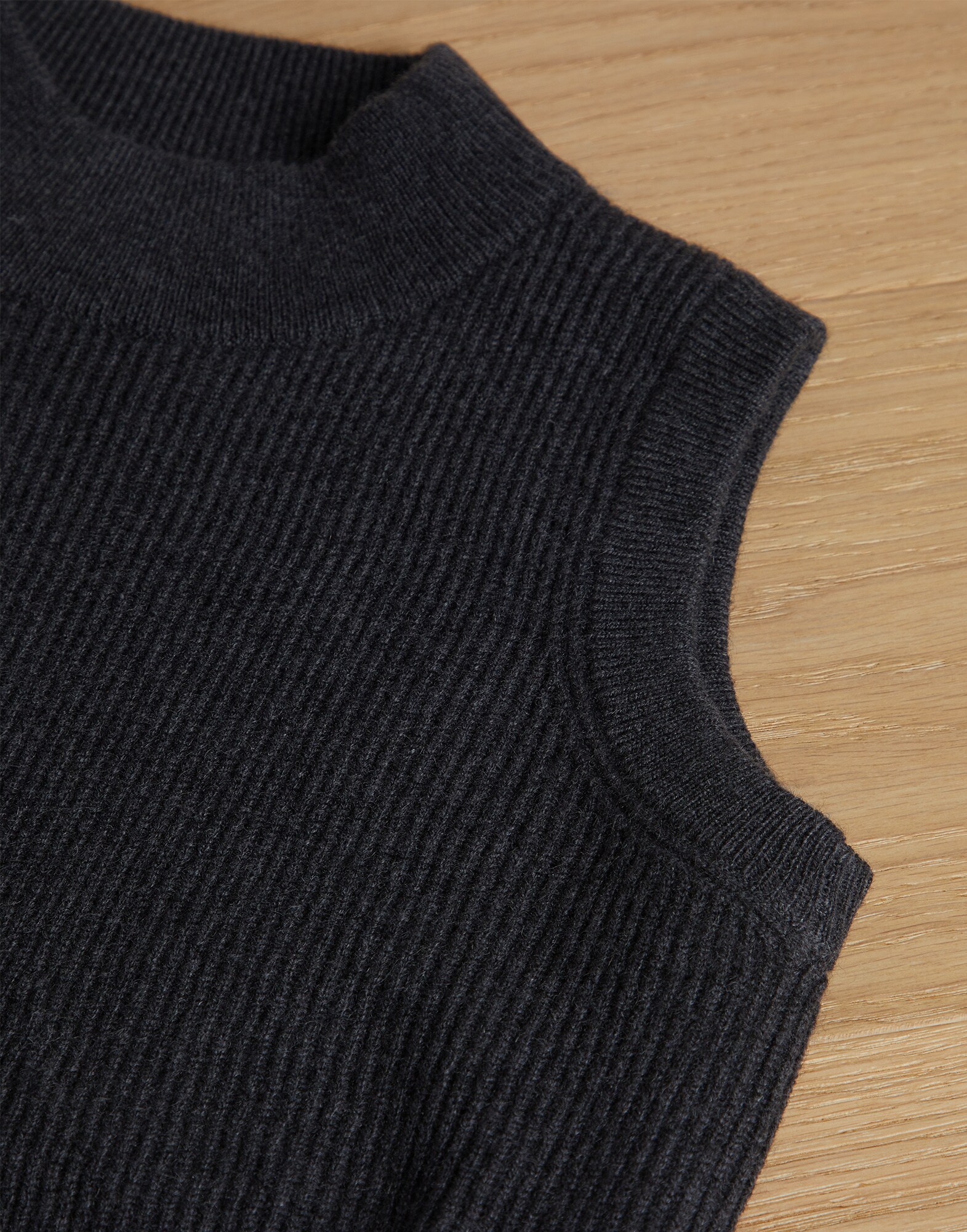 Jersey de Cuello Alto - Vista de detalle