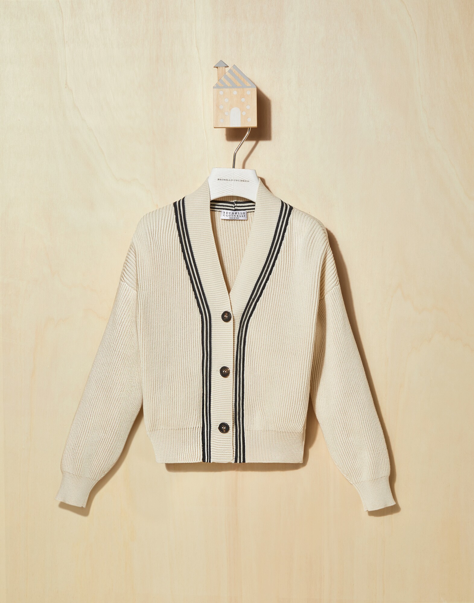 Cardigan - Front view