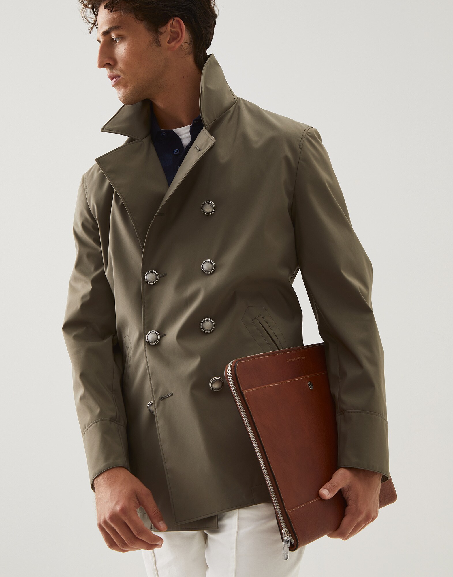 Document Holder - Editorial