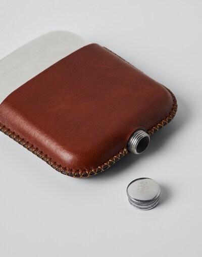 Life Attitude Accessories - Back view