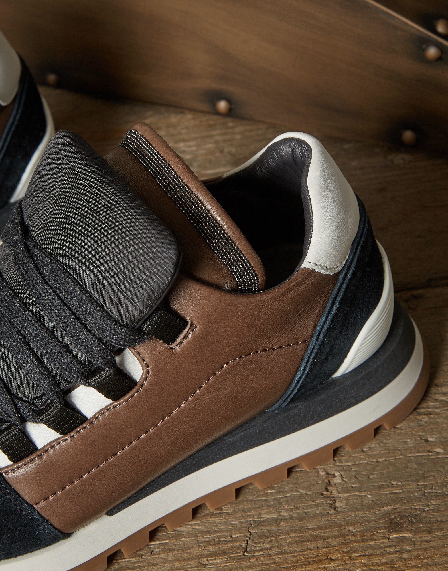 Sneakers - Detail