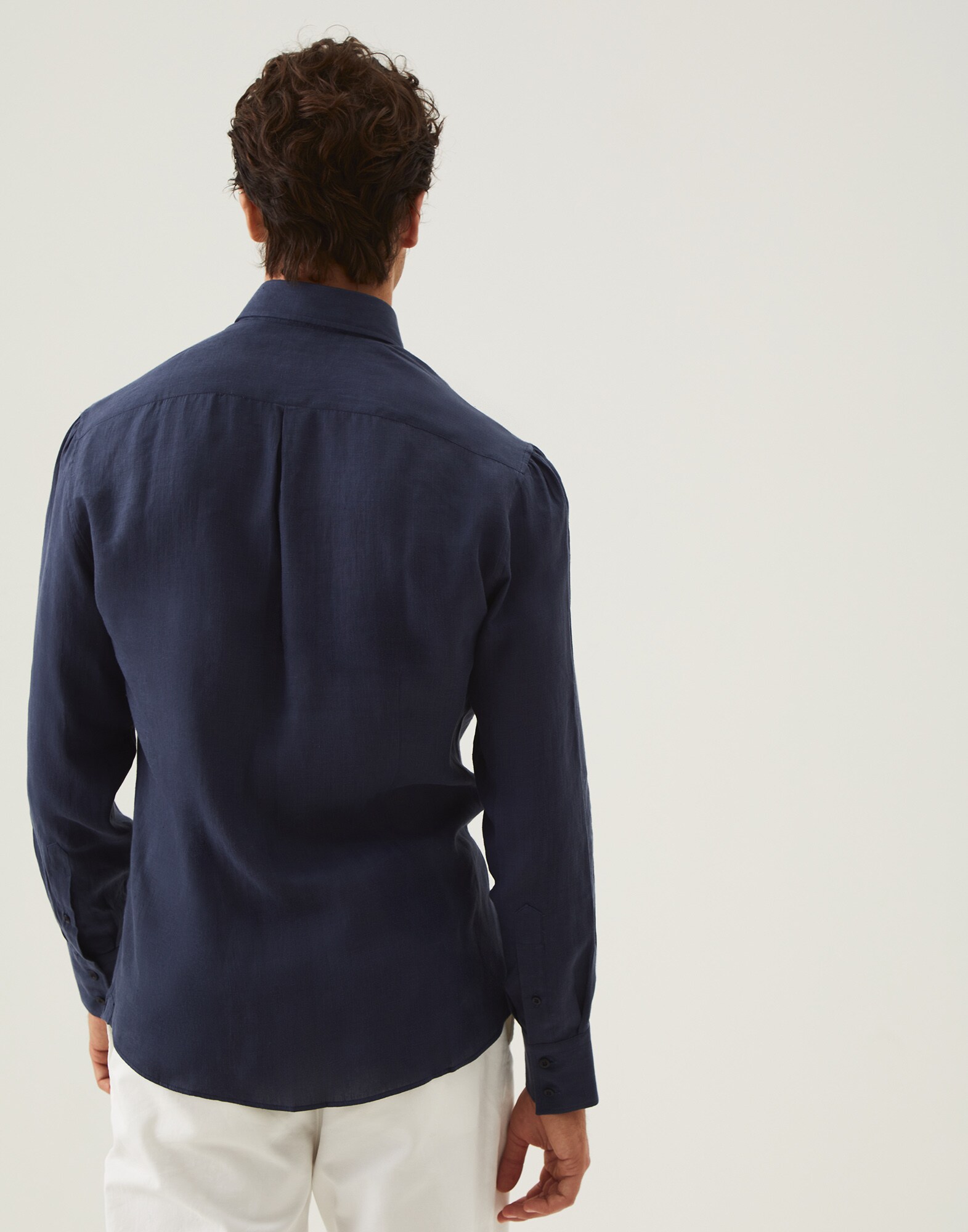 Slim - Back view