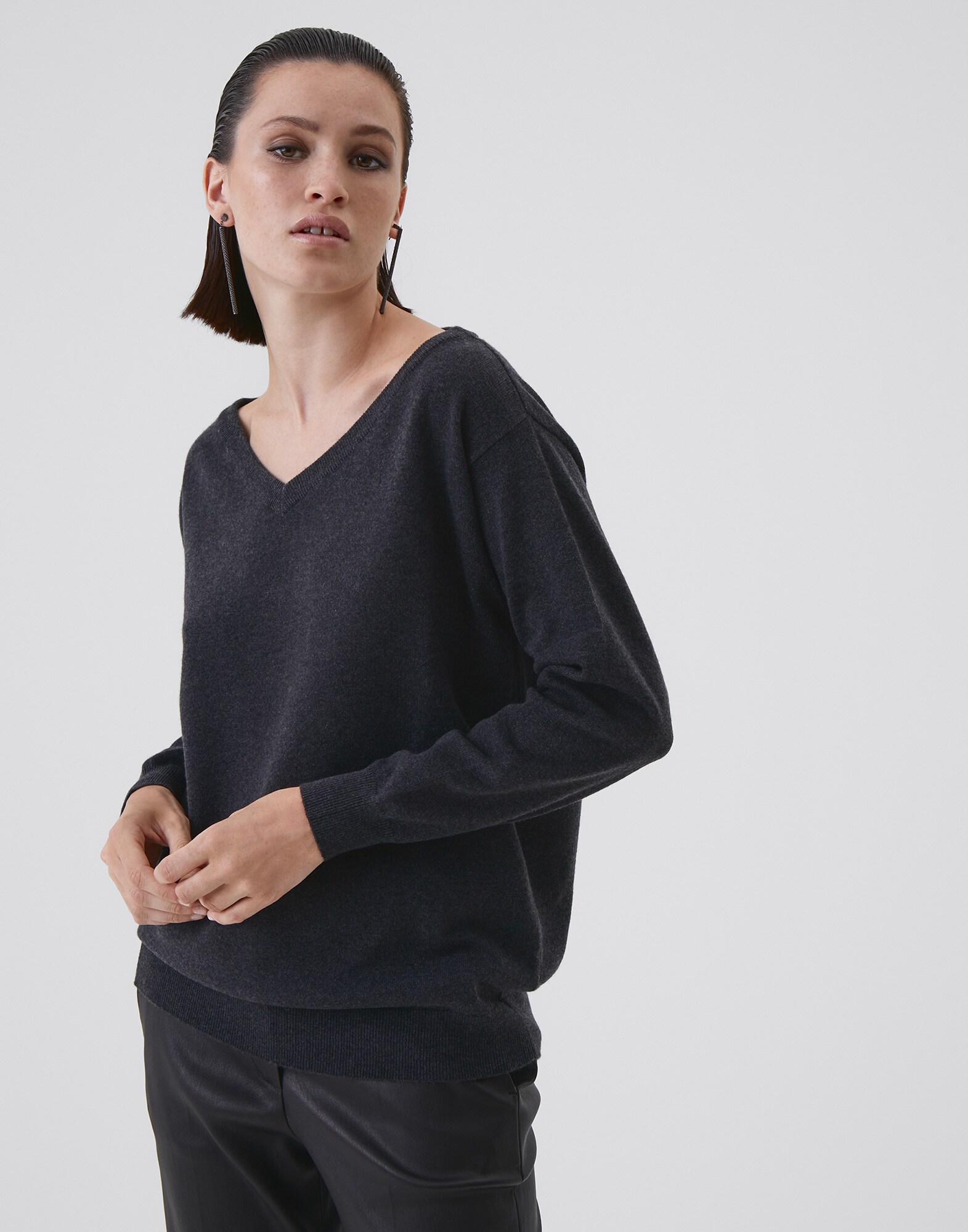 Scoop Neck - Front