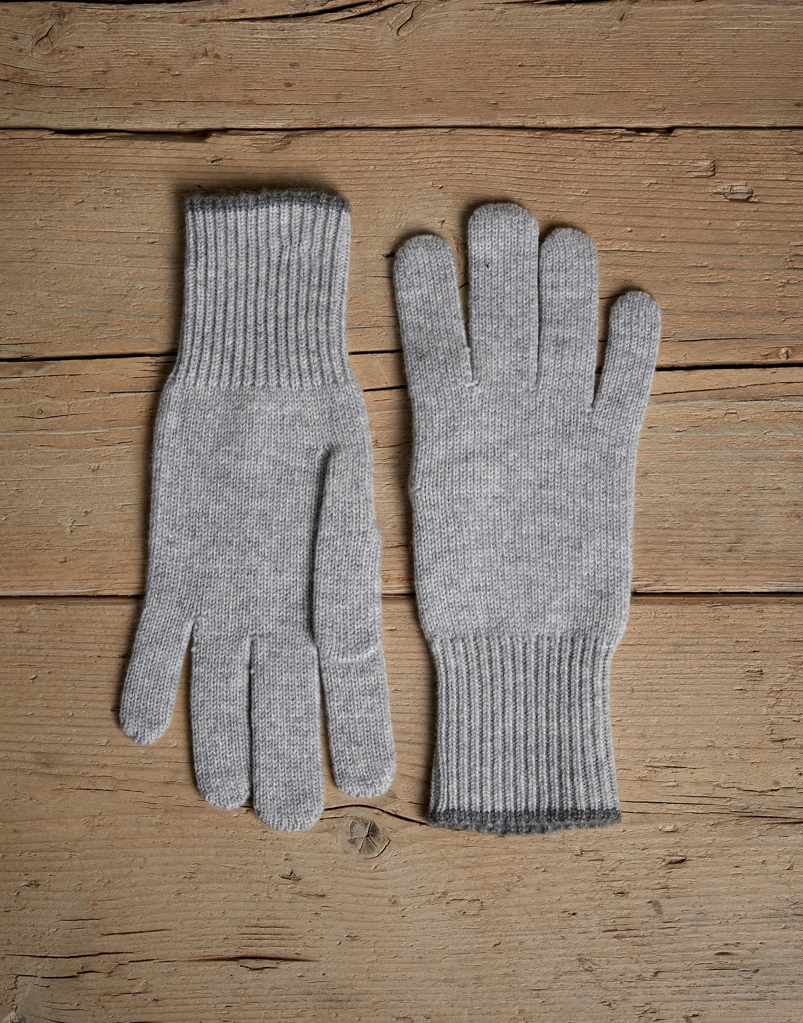 Gloves - Front view