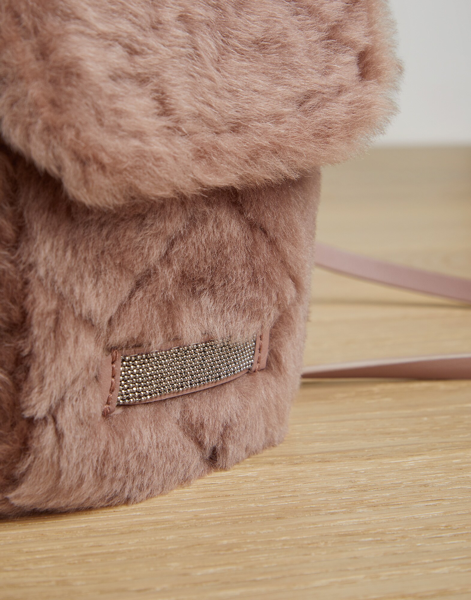 Crossbody Bag - Detail view