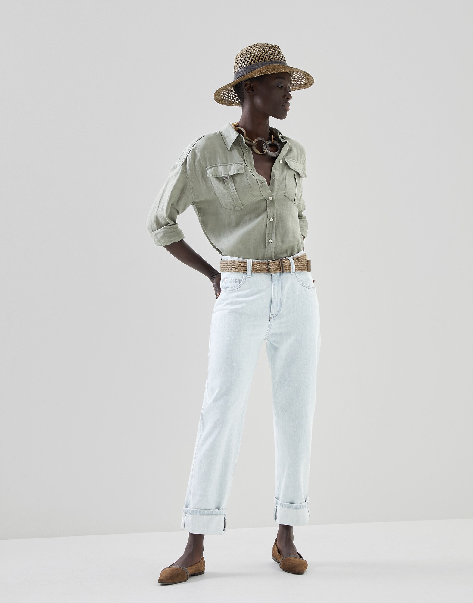 Wide - Full look