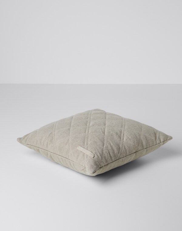 Linen cushion Beige Lifestyle - Brunello Cucinelli