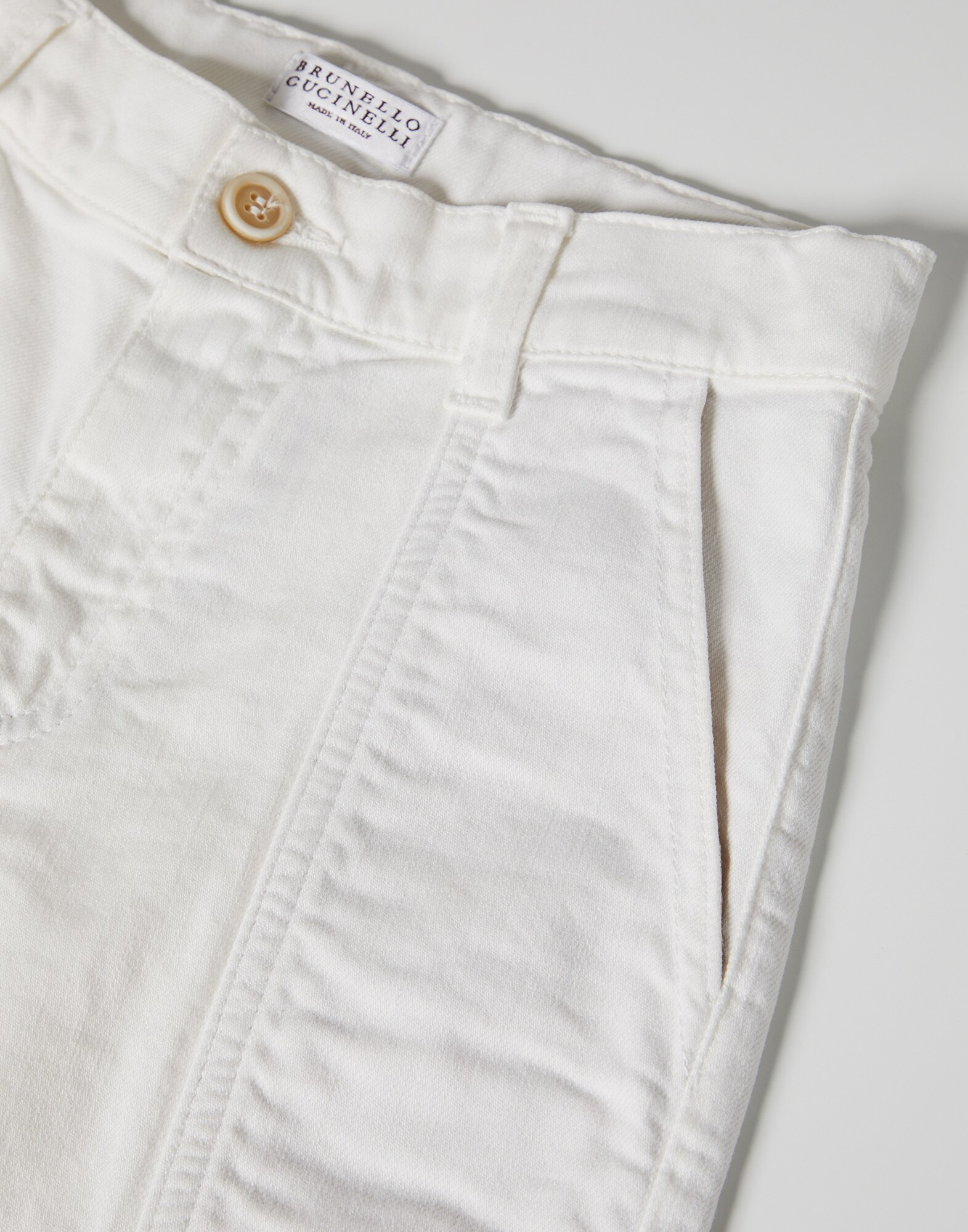 Denim Pants - Detail view