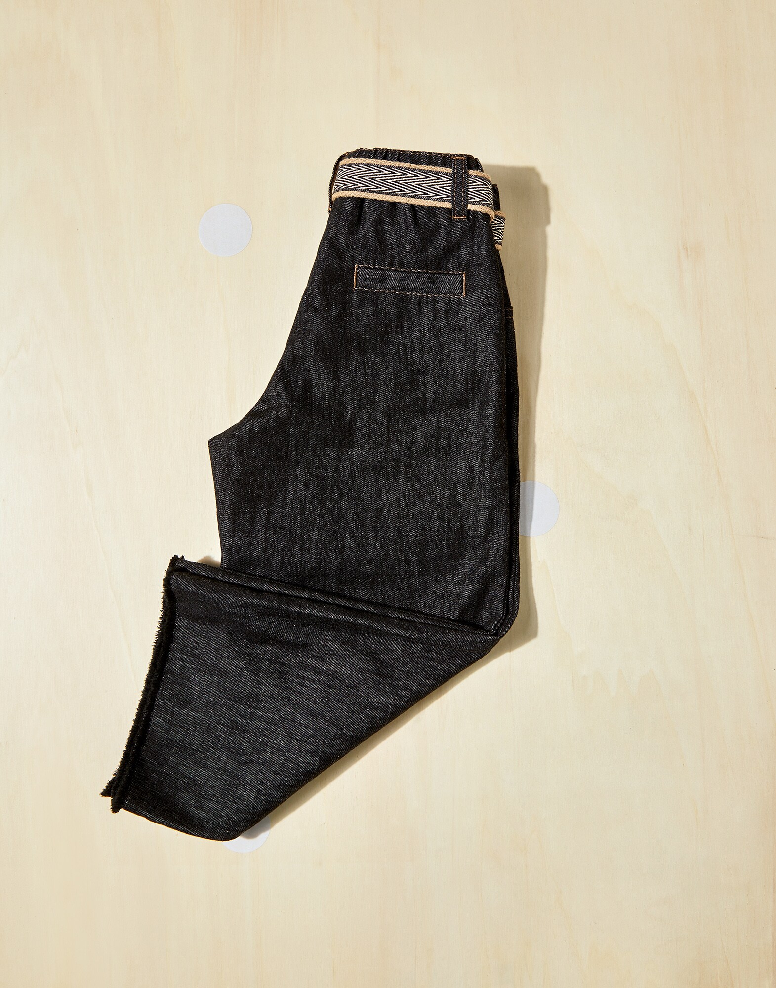 Hose aus Denim - Rückansicht