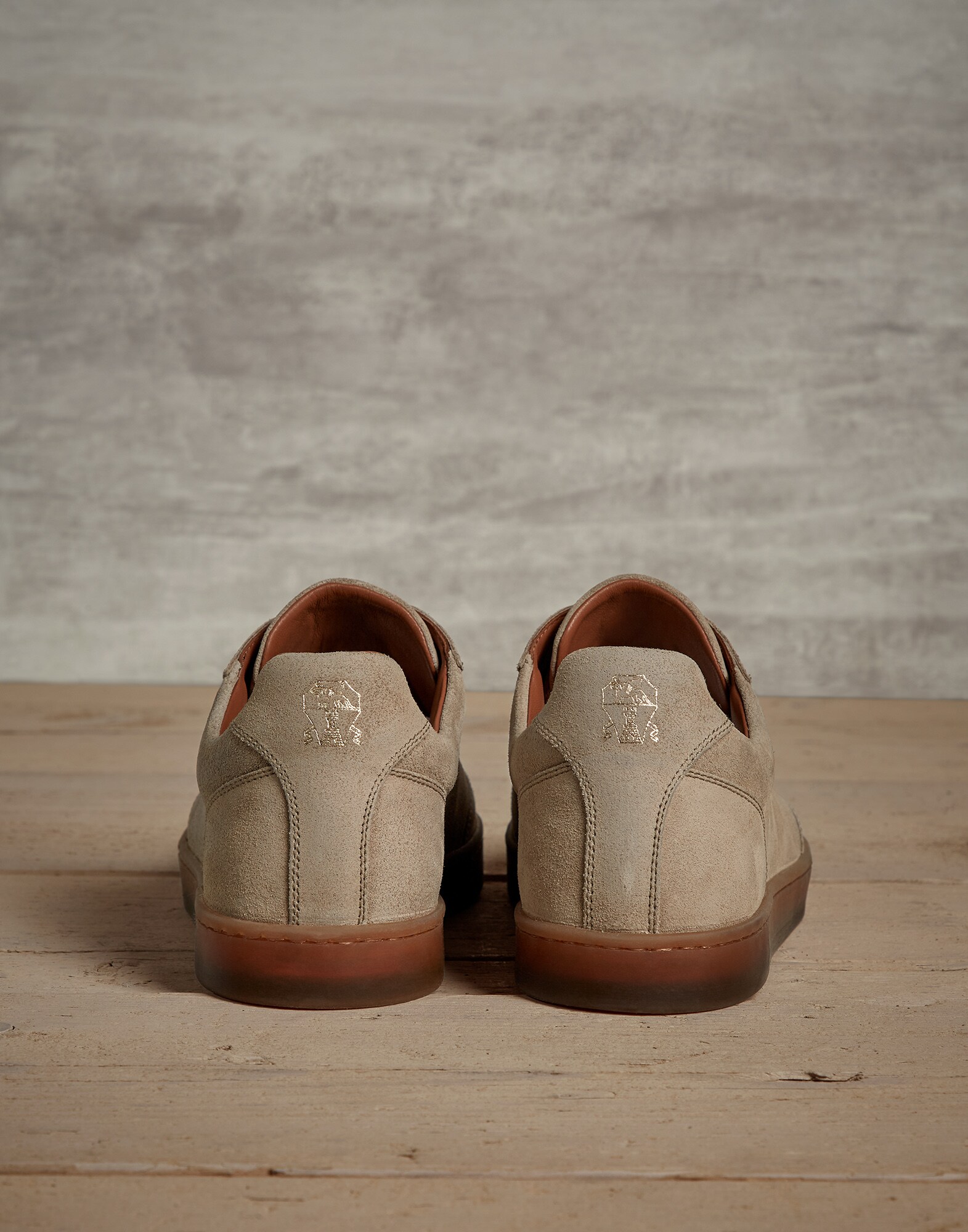 Sneakers - Back view