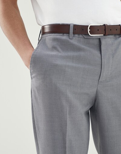 Flat front - Detail view