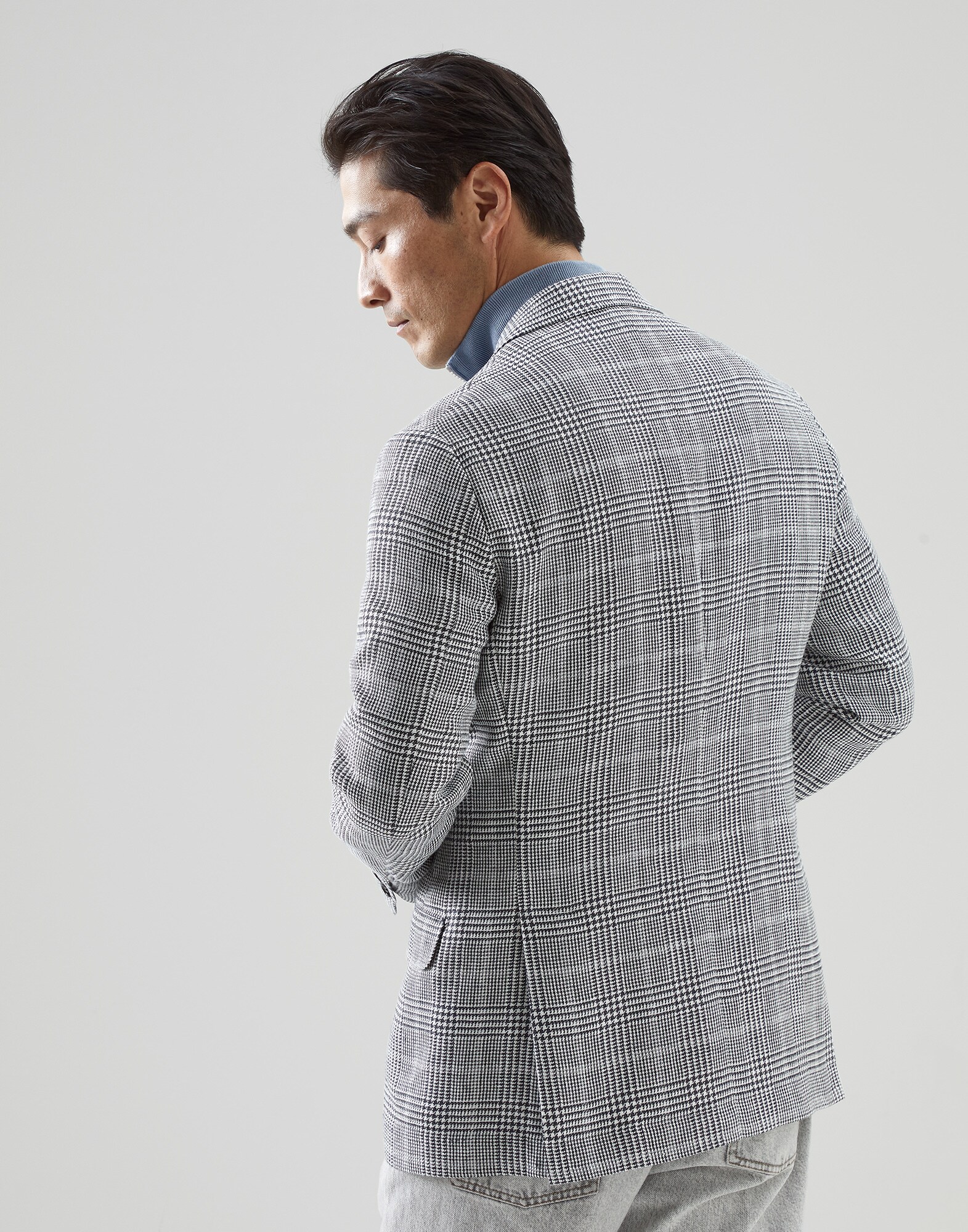 Single Breasted Blazer - Back view