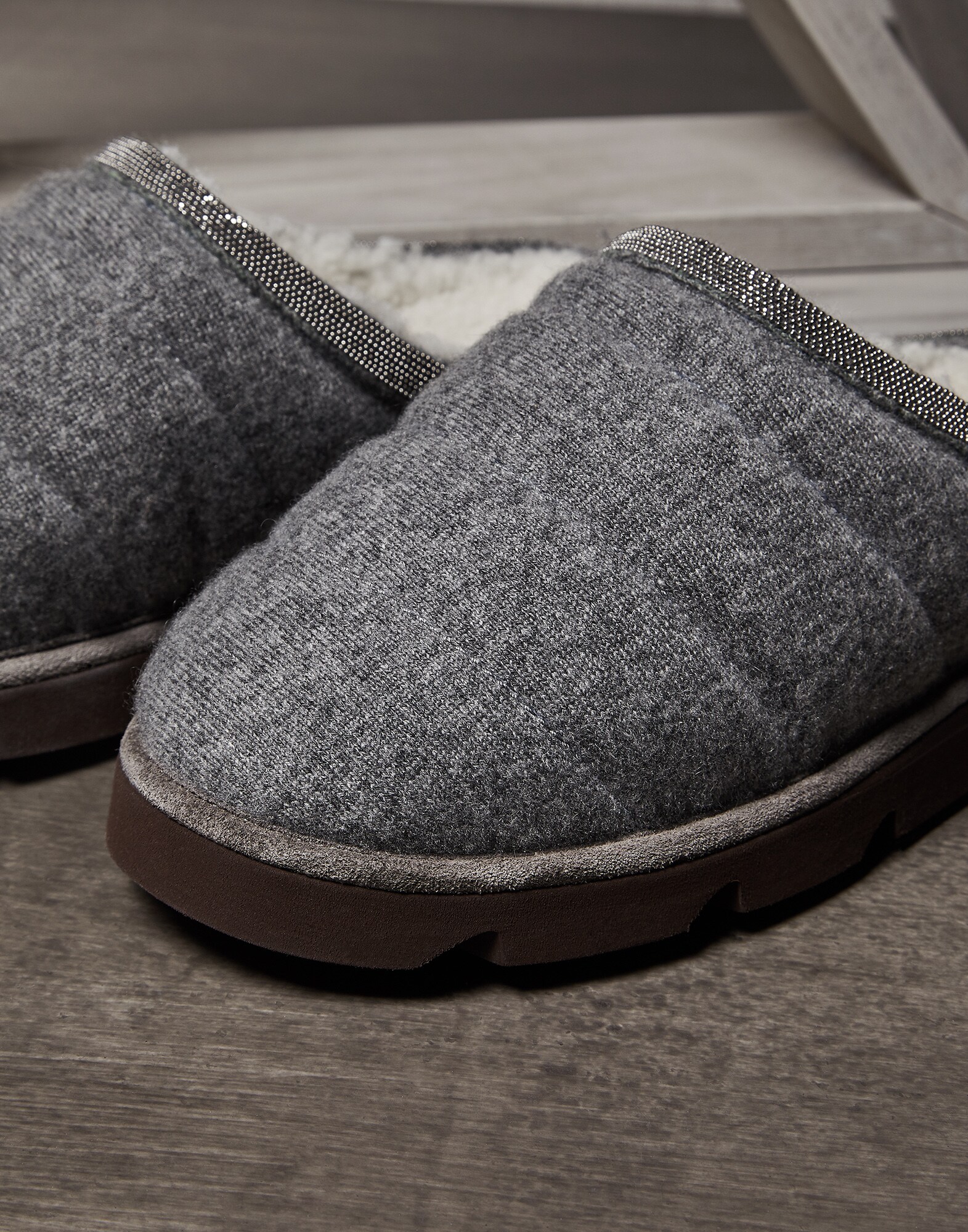 Mules - Detail view