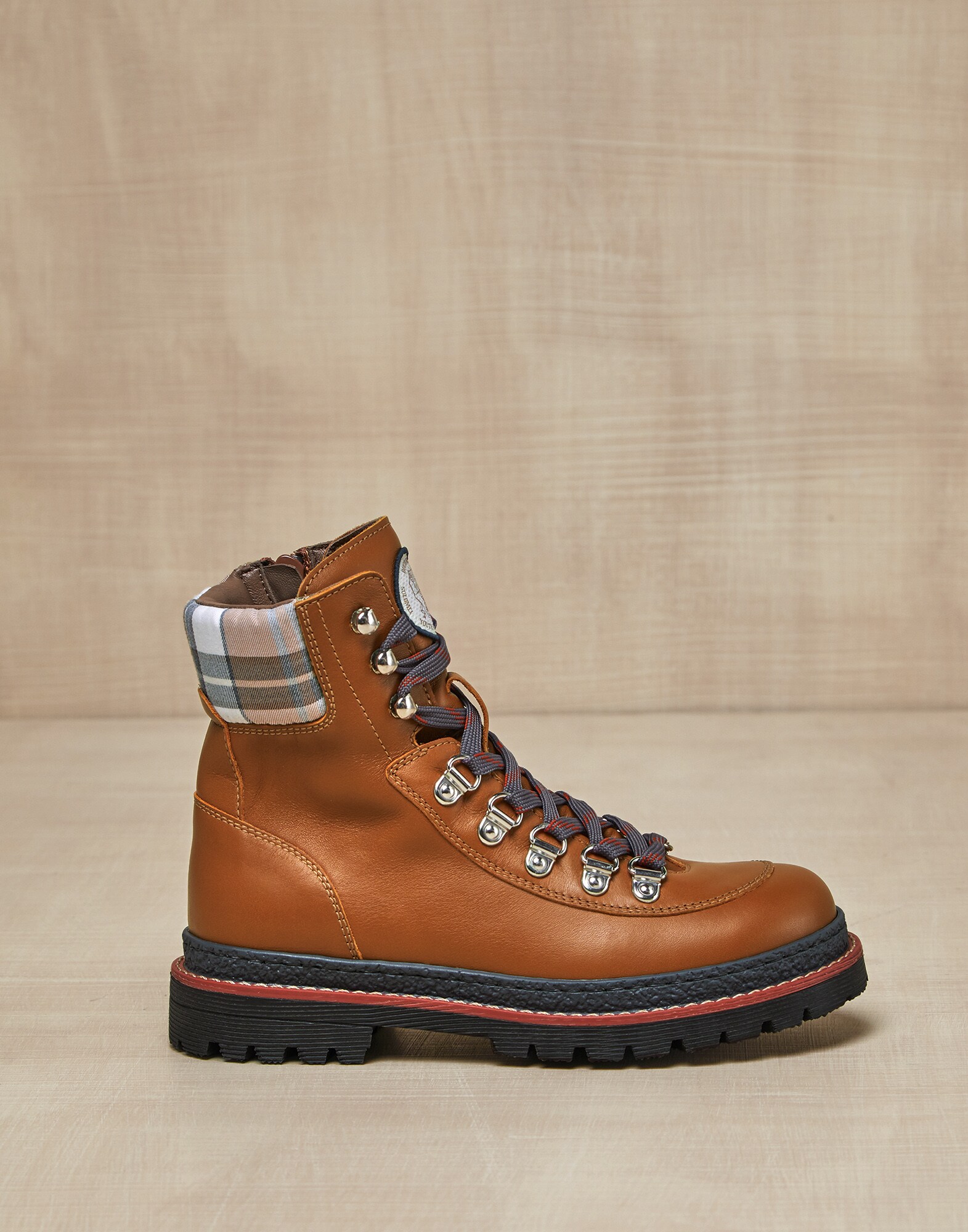Boots - Editorial