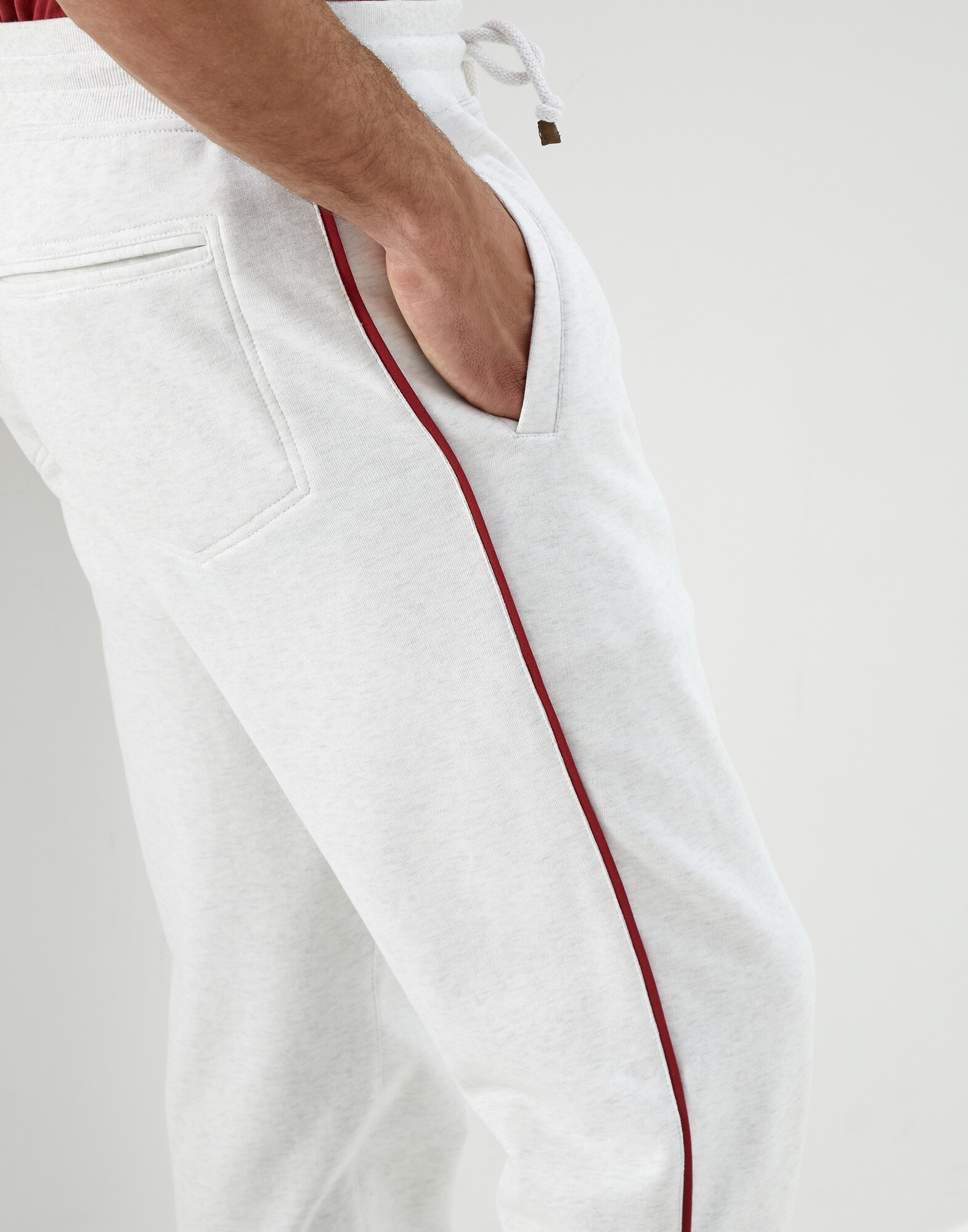 Sweatpants - Detail view