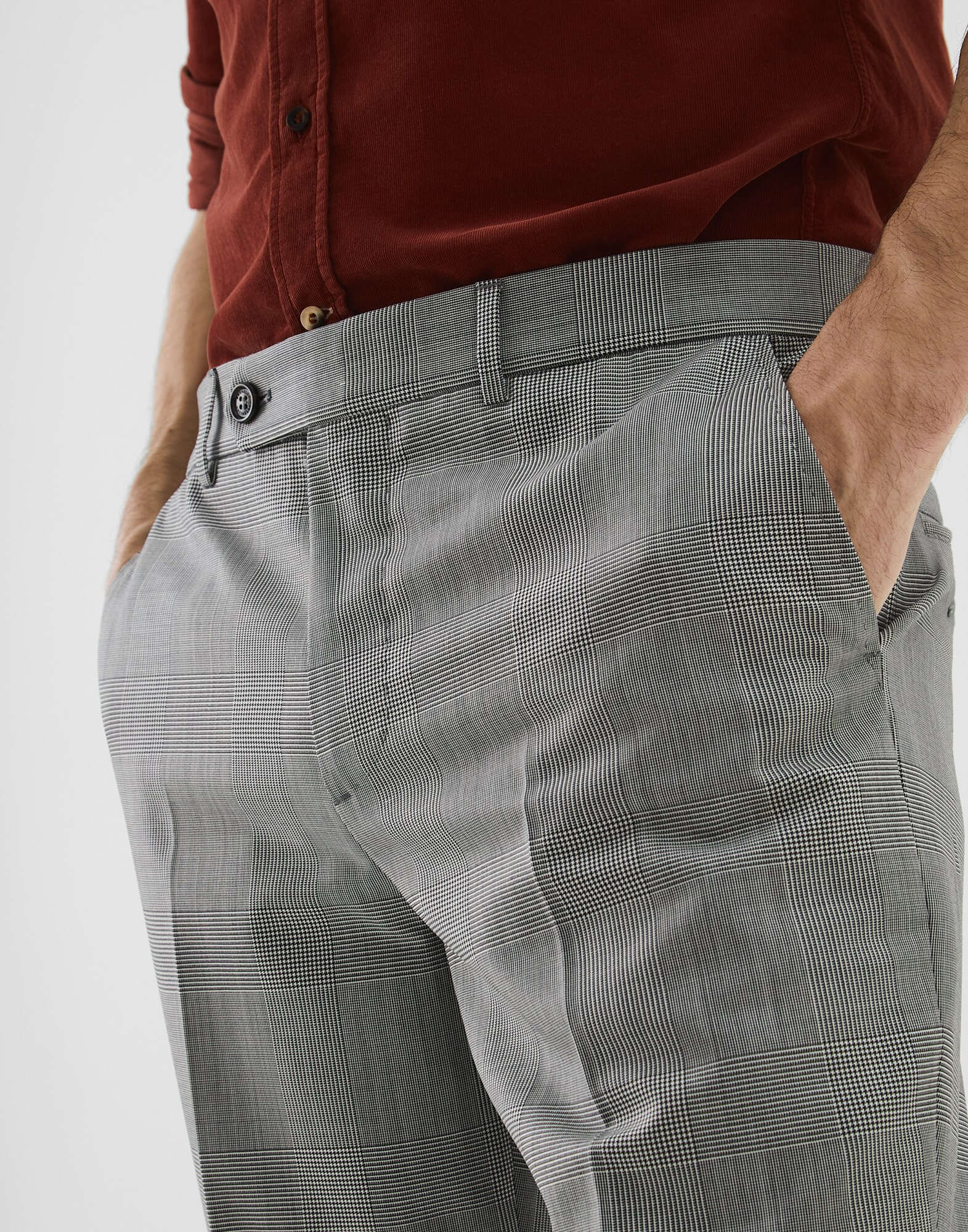 Trousers - Detail view