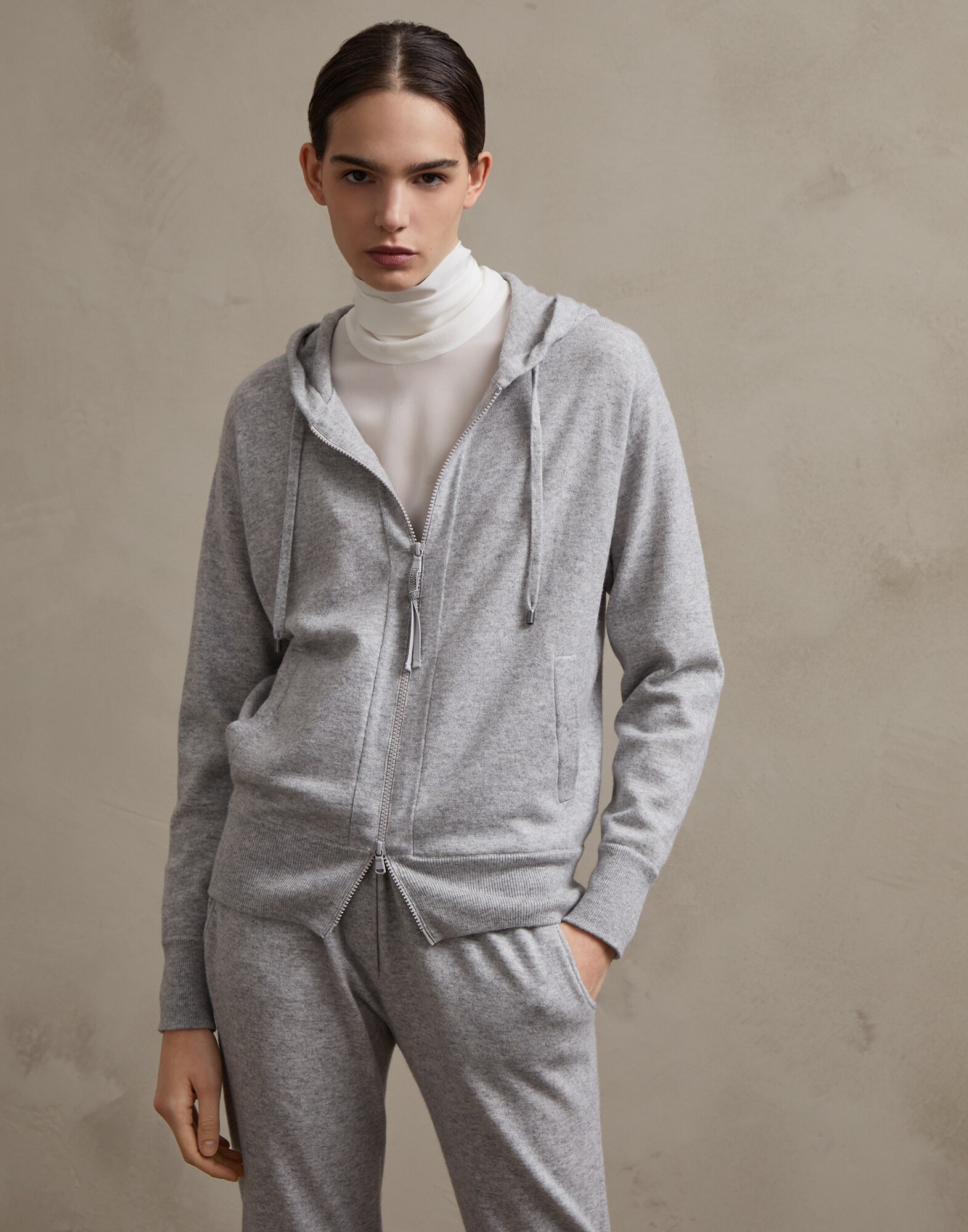 Sweatshirt - Front view