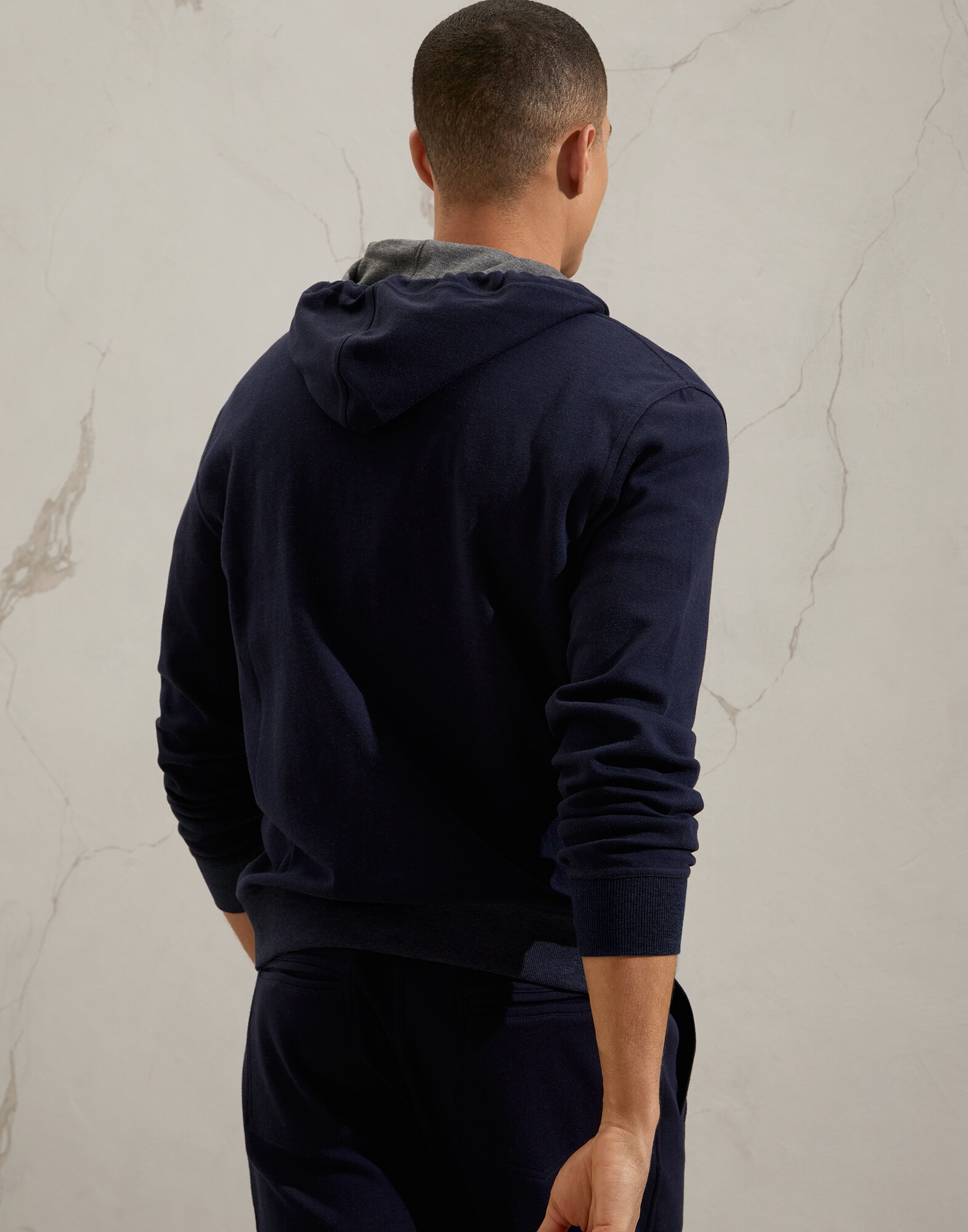 Sweatshirt - Back