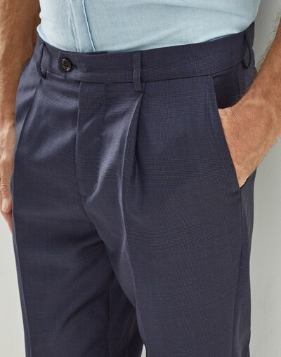Pleated - Detail view