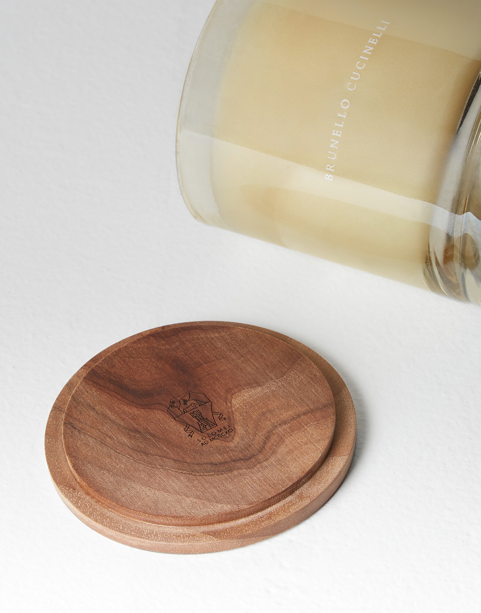 Candles Butter Lifestyle 2 - Brunello Cucinelli