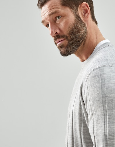 Crewneck - Detail view