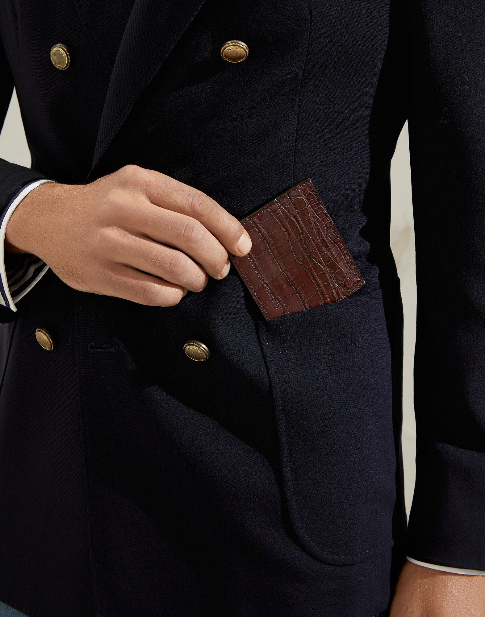 Card Holder - Editorial view