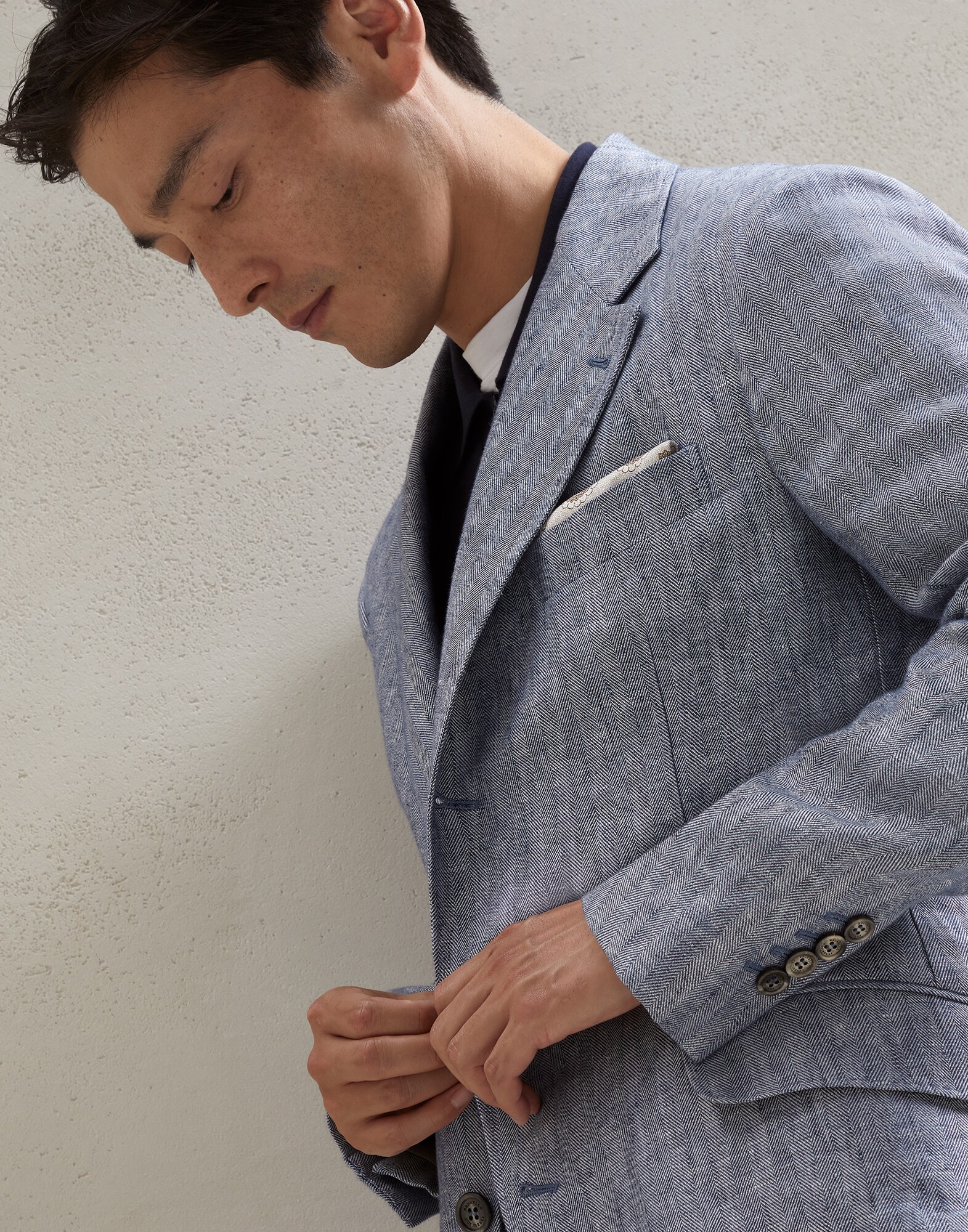 Single Breasted Blazer - Detail view