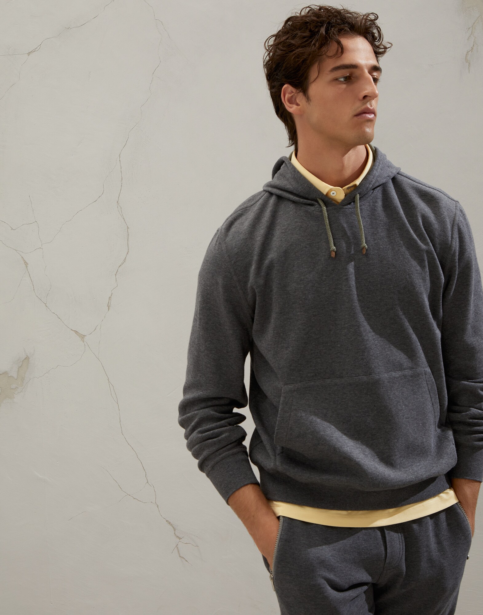 Sweatshirt - Front