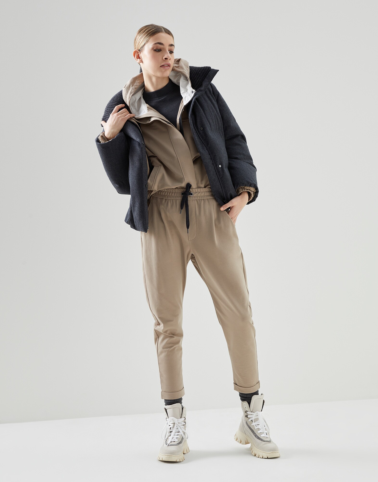 Sweatpants - Full look