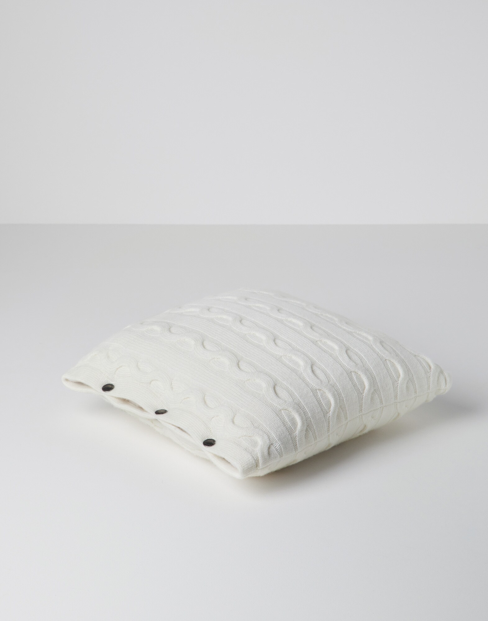 Подушка с наволочкой из кашемира