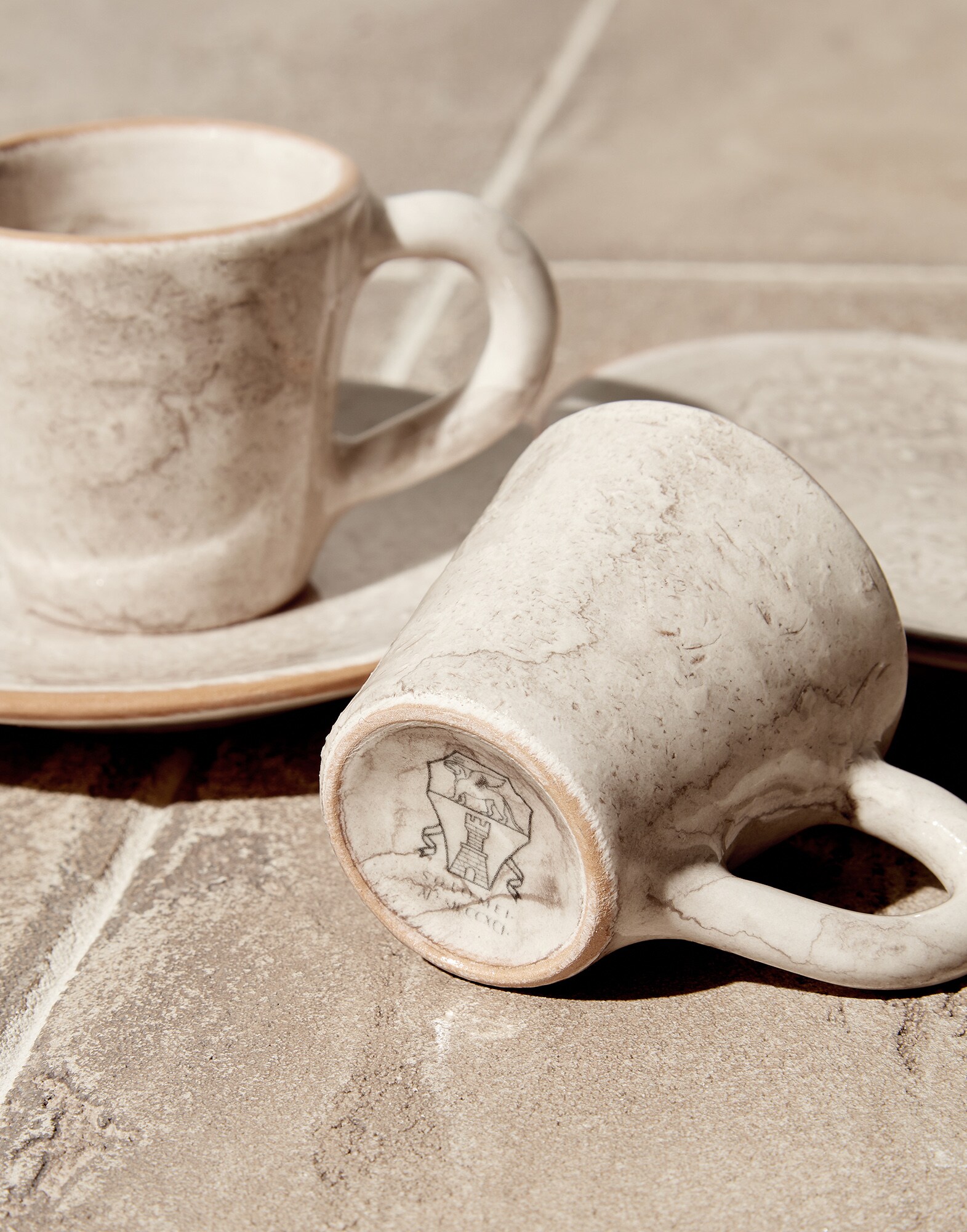 Dinnerware - Detail view