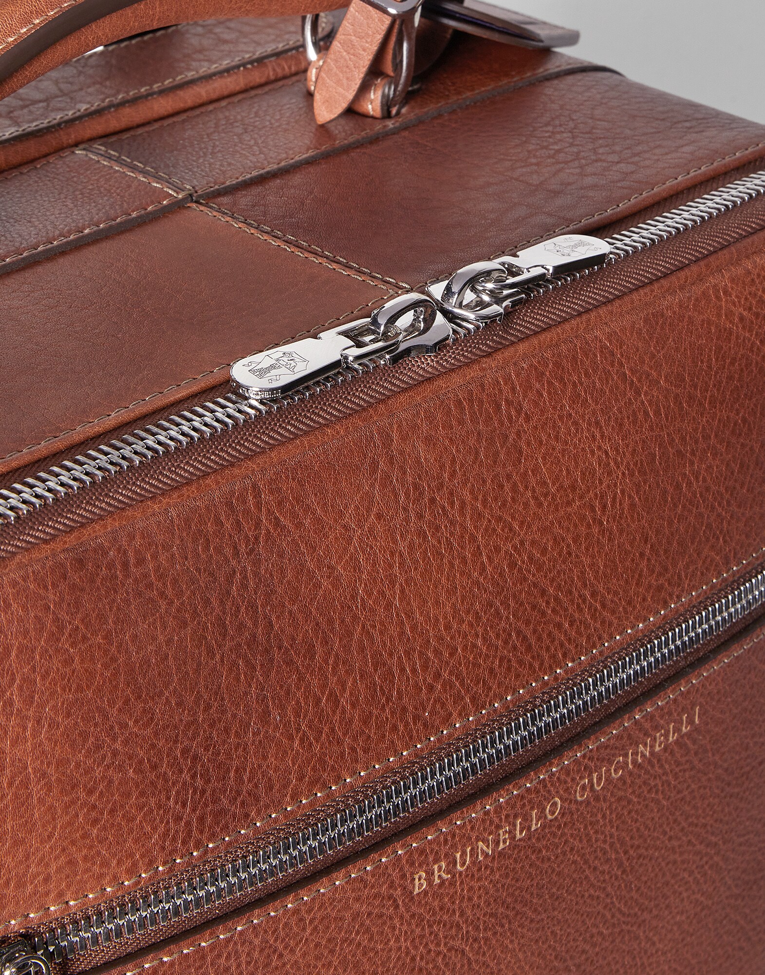 Wheeled Luggage - Detail