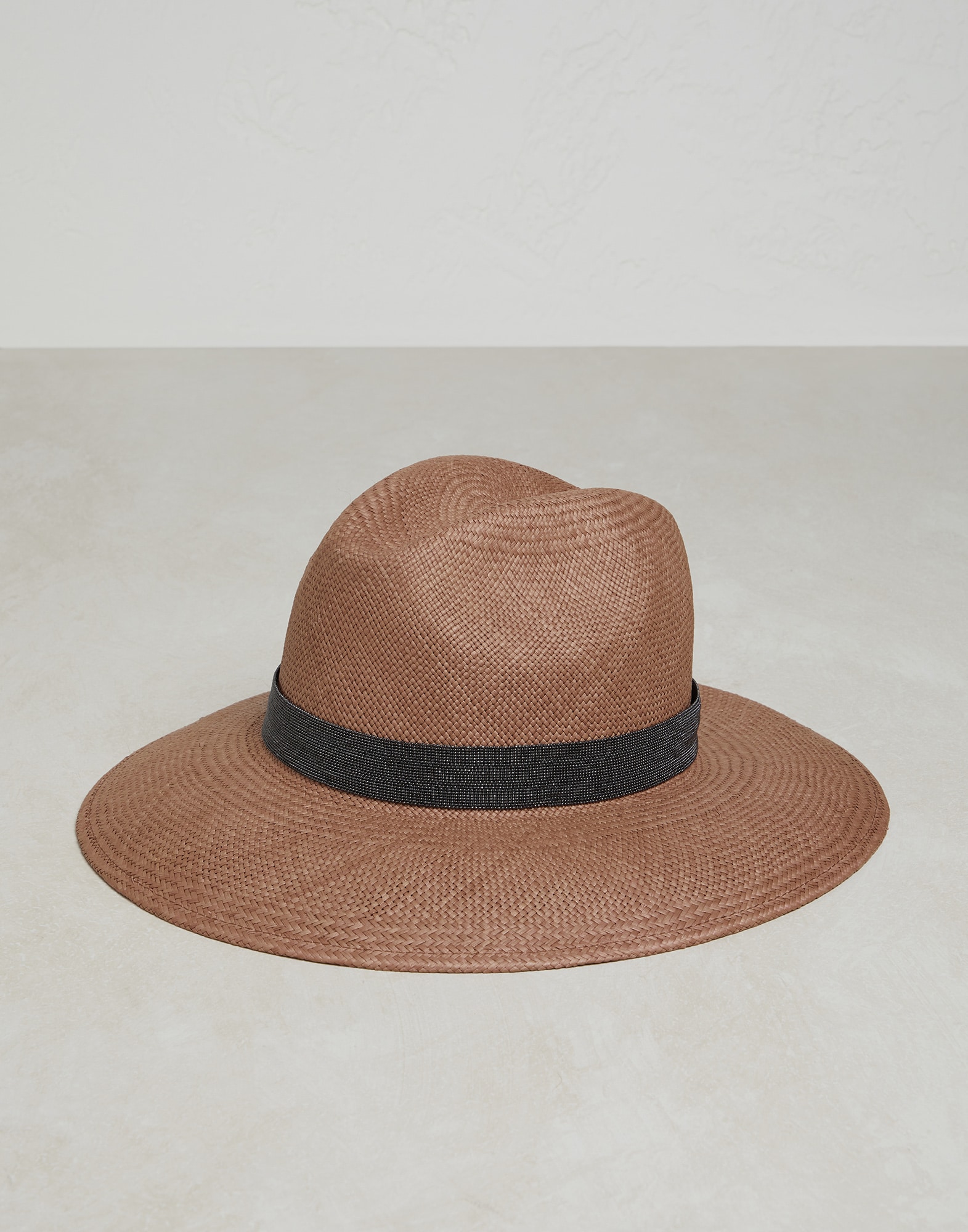 Соломенная шляпа-федора