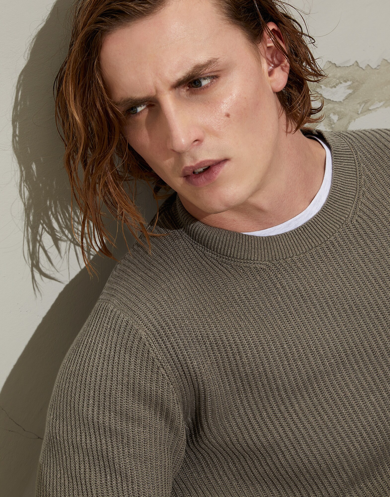 Crewneck - Detail view