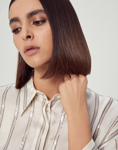 Silk Shirt - Detail view
