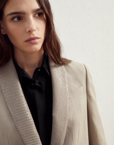 Blazer - Detail view