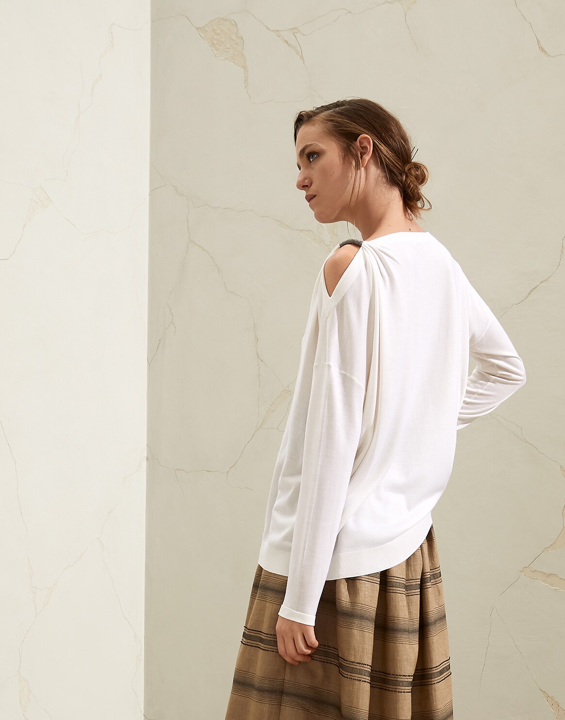 Scoop Neck - Back view