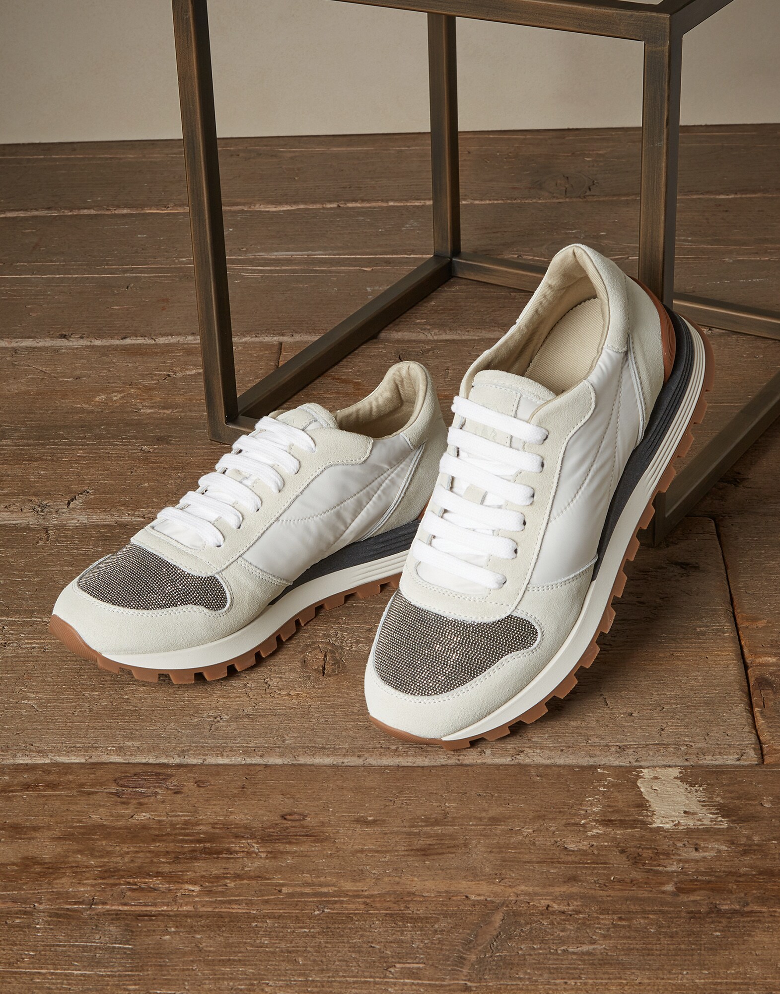 Sneakers - Front