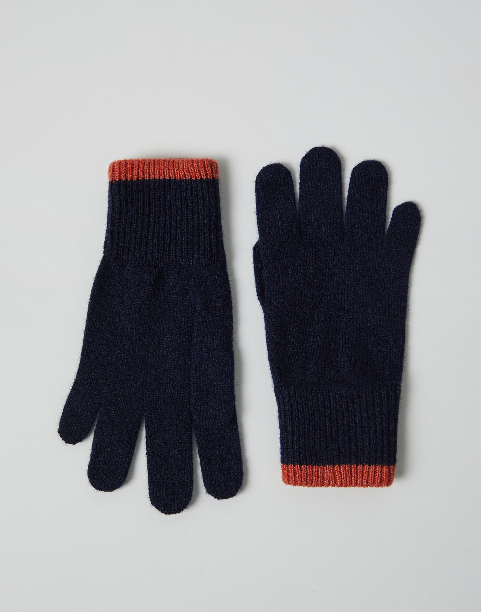 Gloves & Scarves