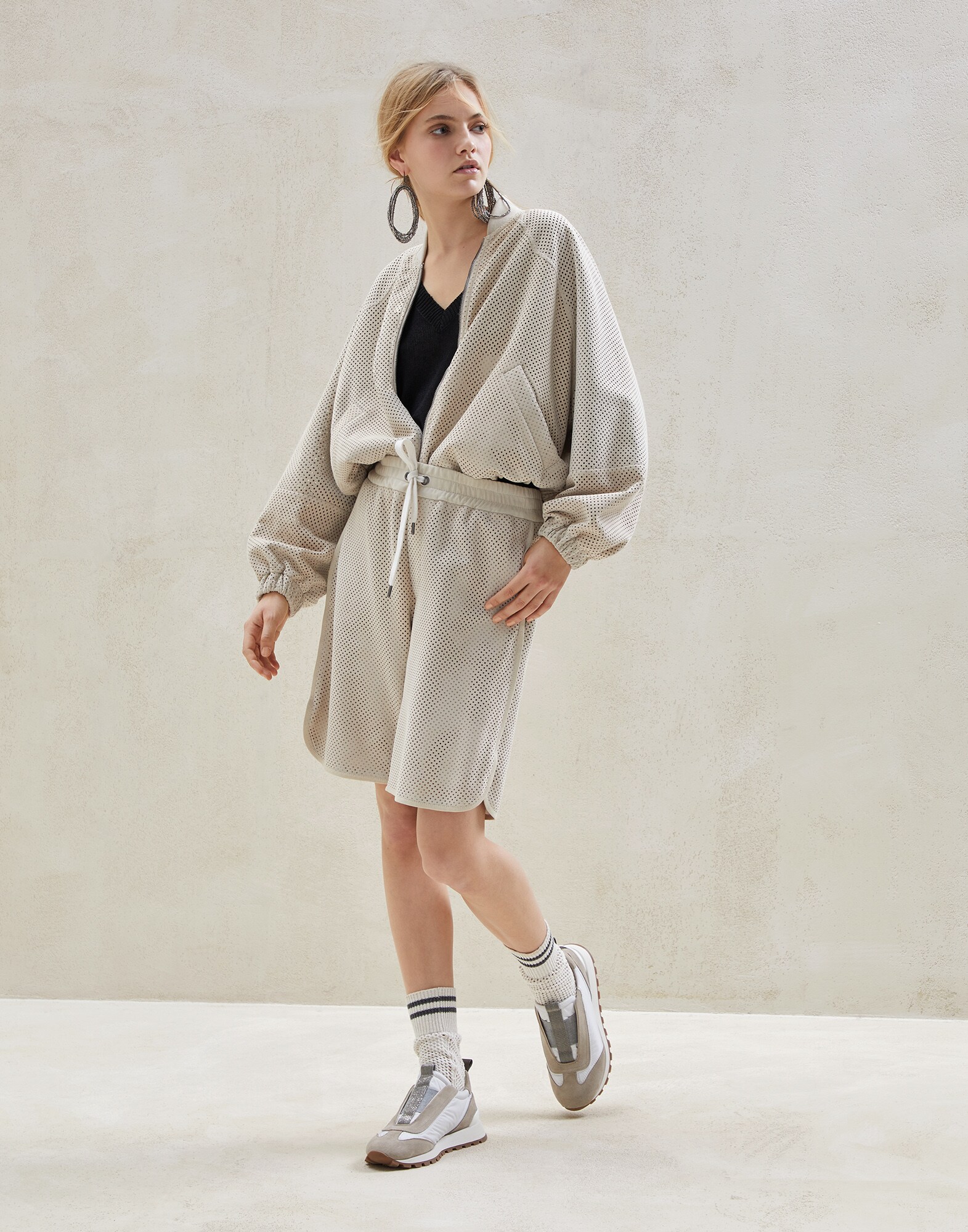 Col V - Vue tenue complète