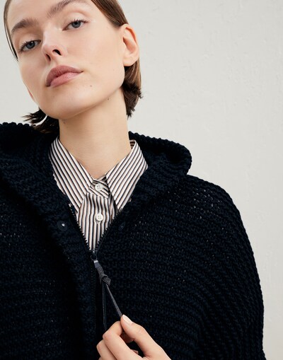 Pull avec Capuche - Vue détail