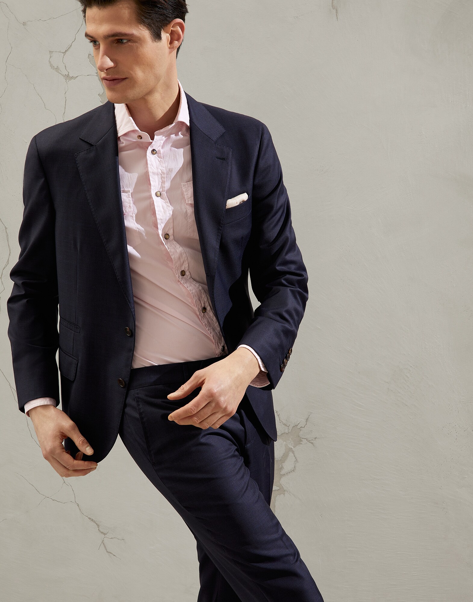 Single Breasted Blazer - Editorial view