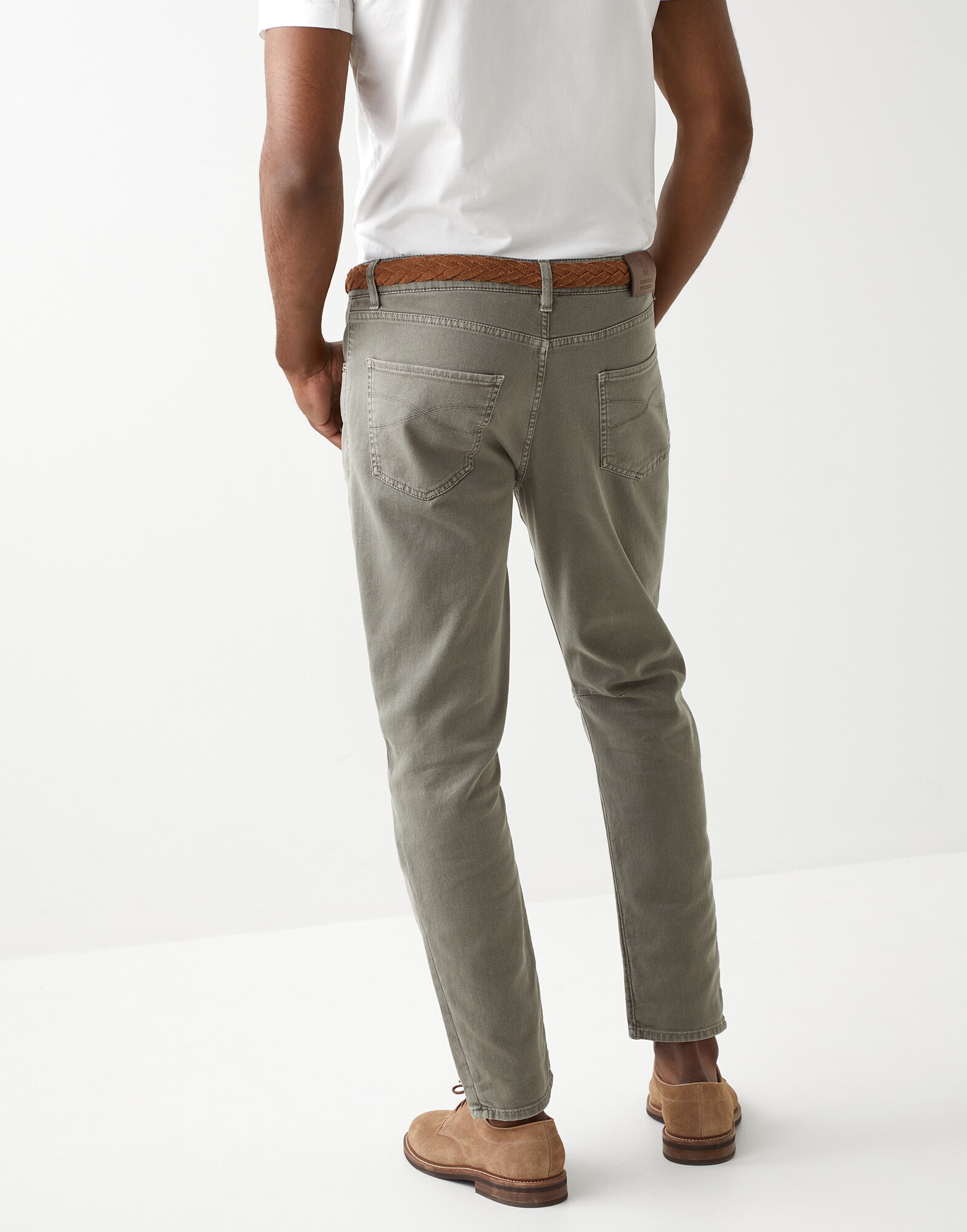 Leisure - Back view
