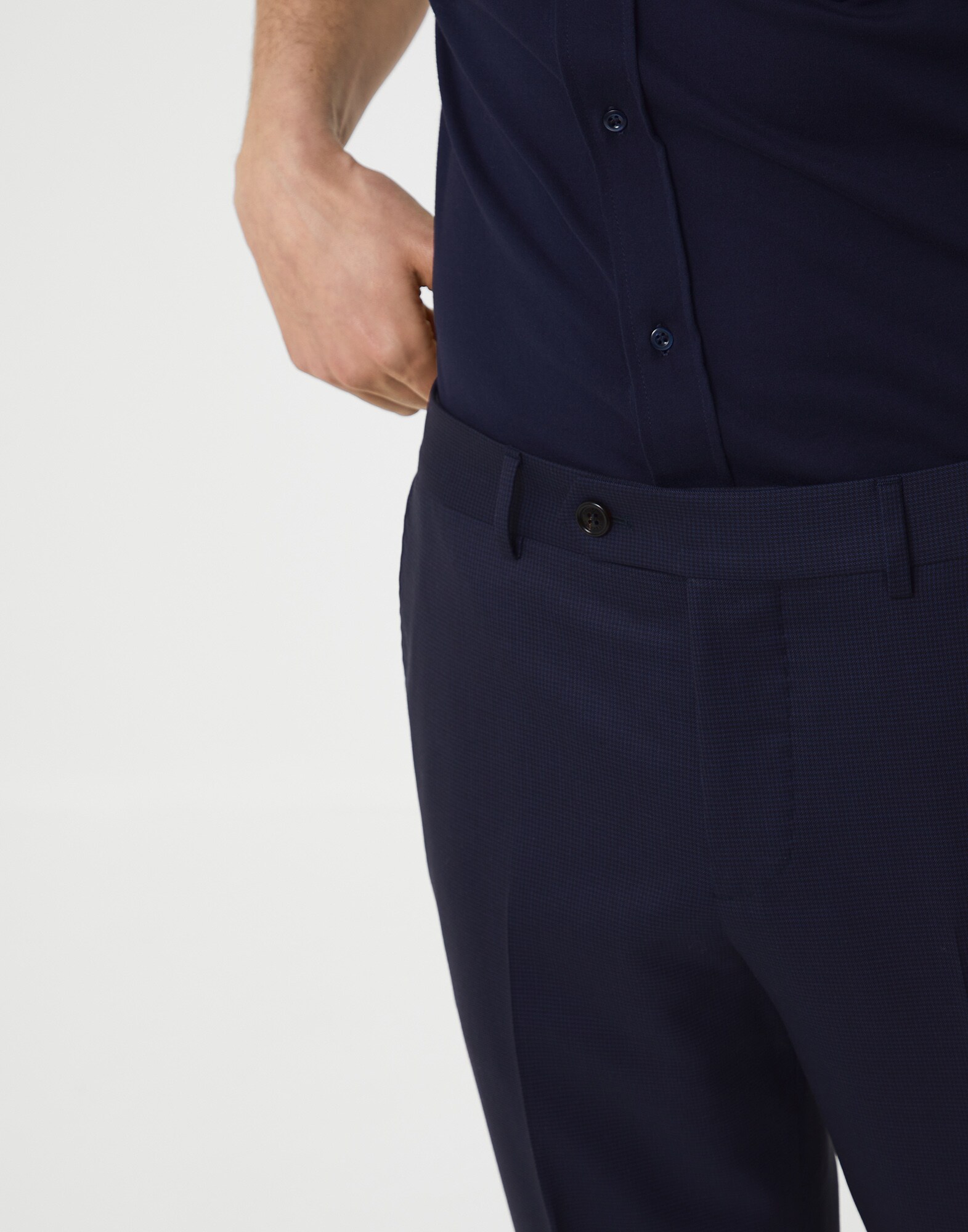 Pants - Detail view