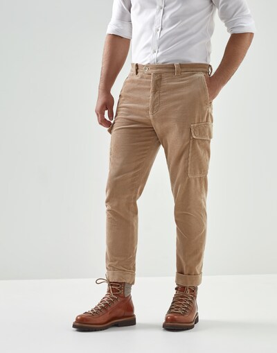 Leisure fit trousers with cargo pockets Desert Man -
                        Brunello Cucinelli
                    